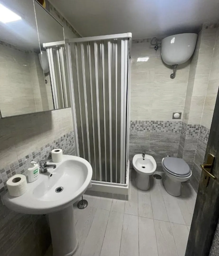 B&B Valentino Napoli 0*, Naples Italie